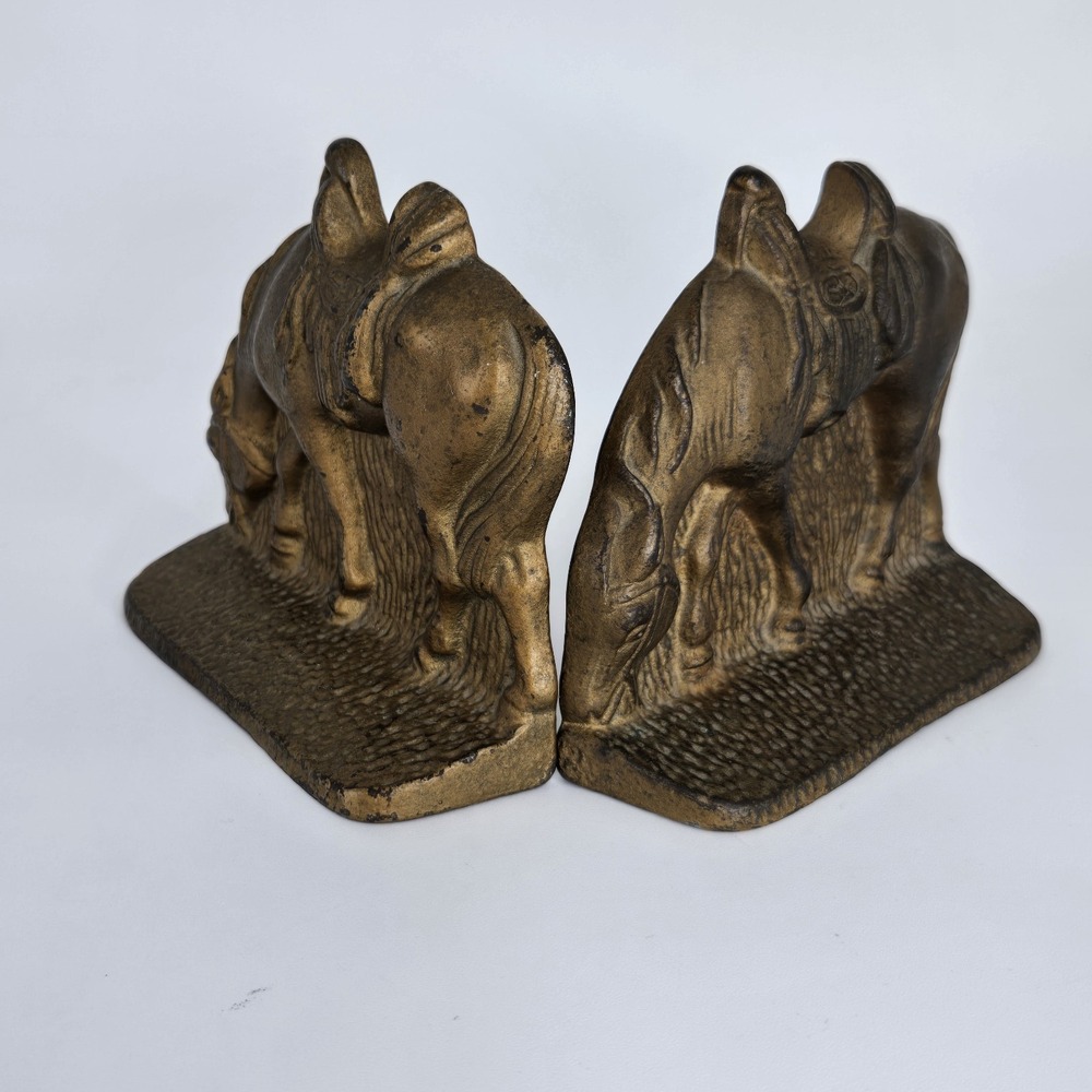 Heavy Cast Iron Bronzed Grazing Horses Saddle Bookends Western Equestrian Gift - Picture 2 of 3